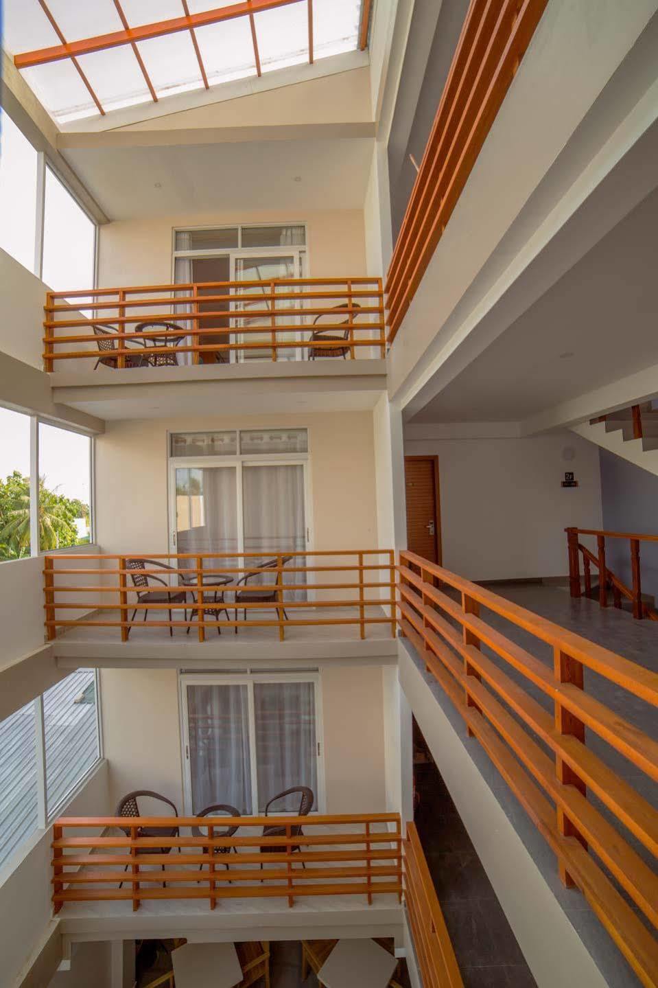 Kuredhi Beach Inn Maafushi Kültér fotó