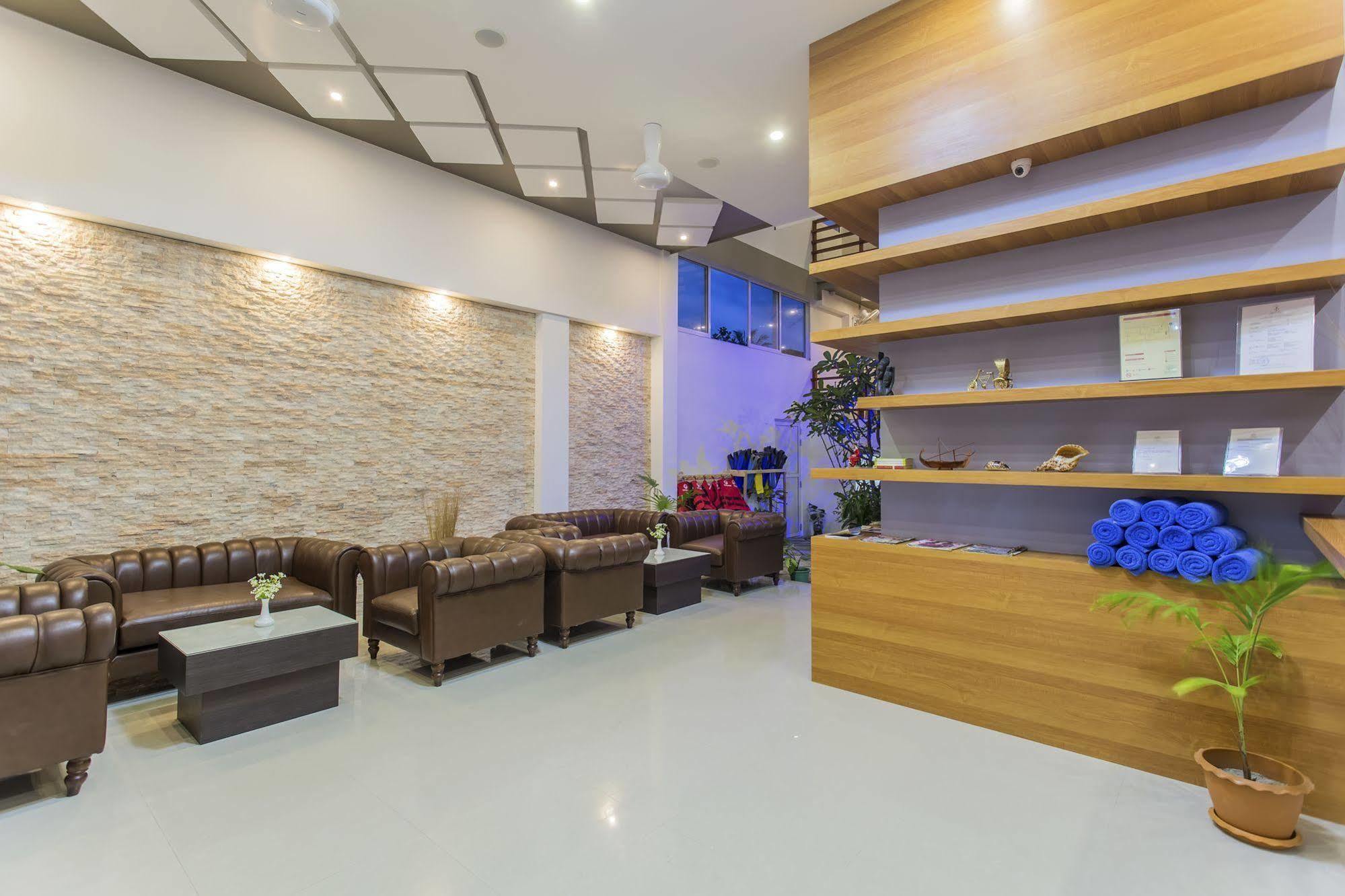 Kuredhi Beach Inn Maafushi Kültér fotó