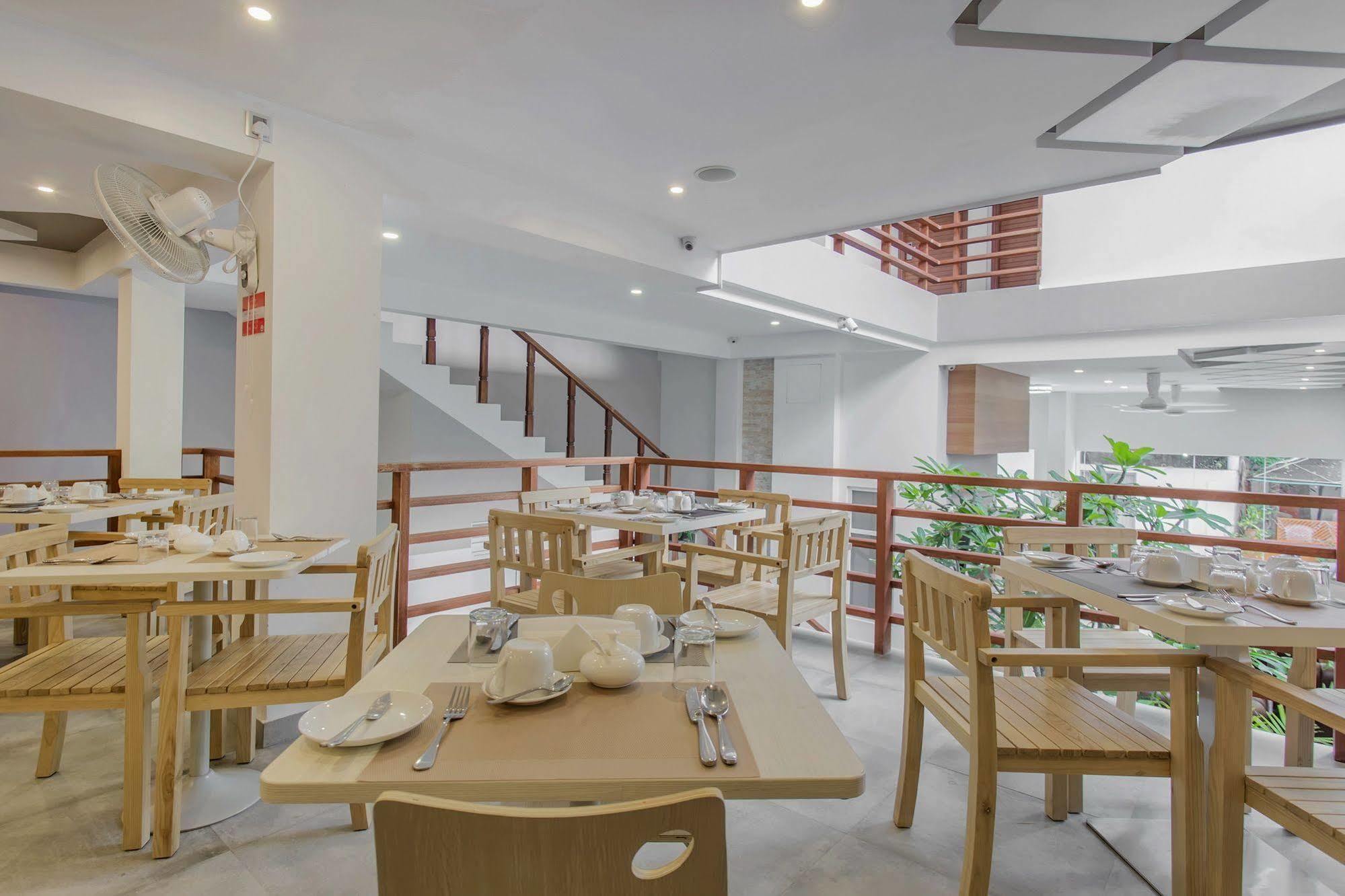 Kuredhi Beach Inn Maafushi Kültér fotó