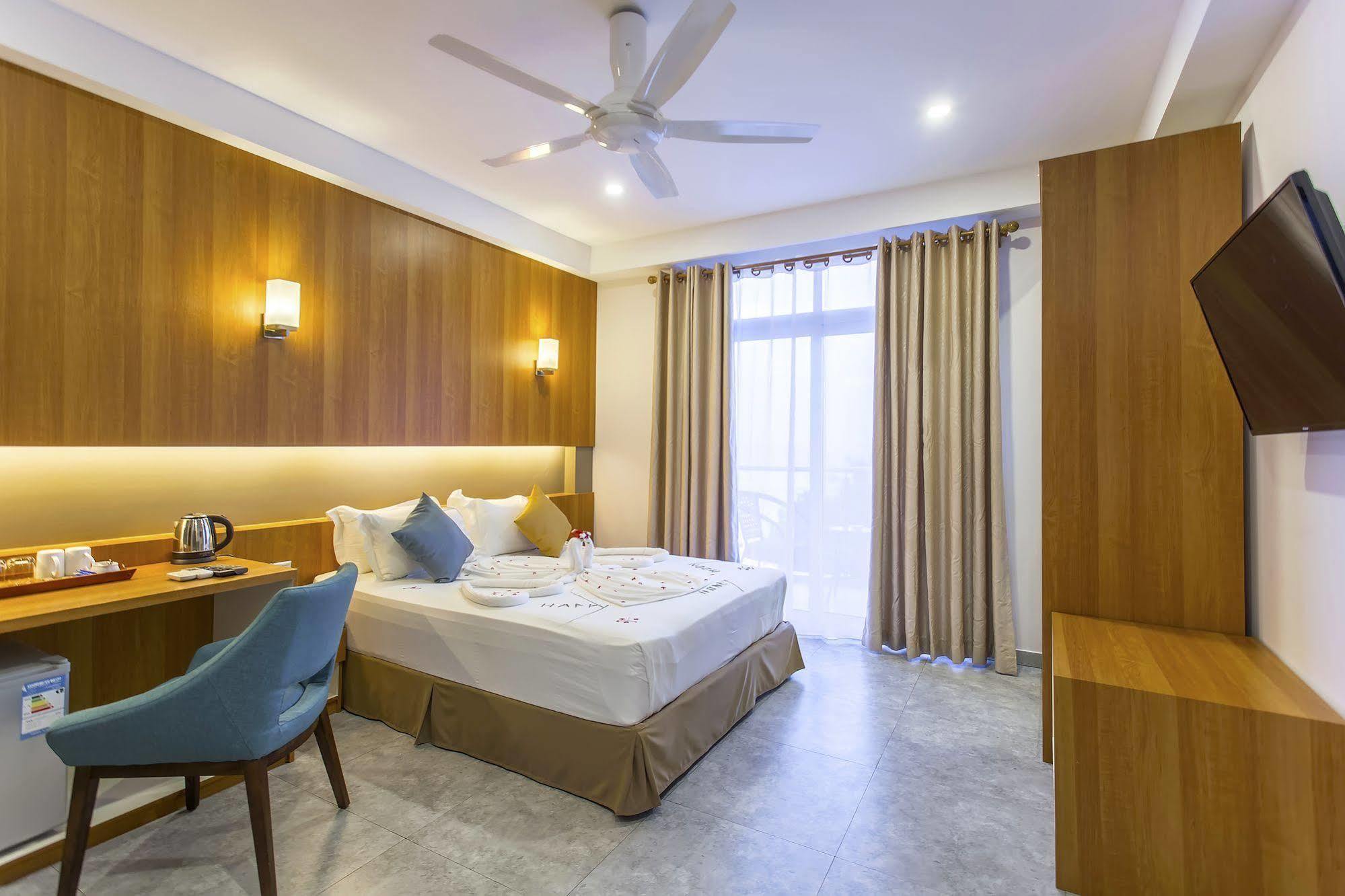 Kuredhi Beach Inn Maafushi Kültér fotó